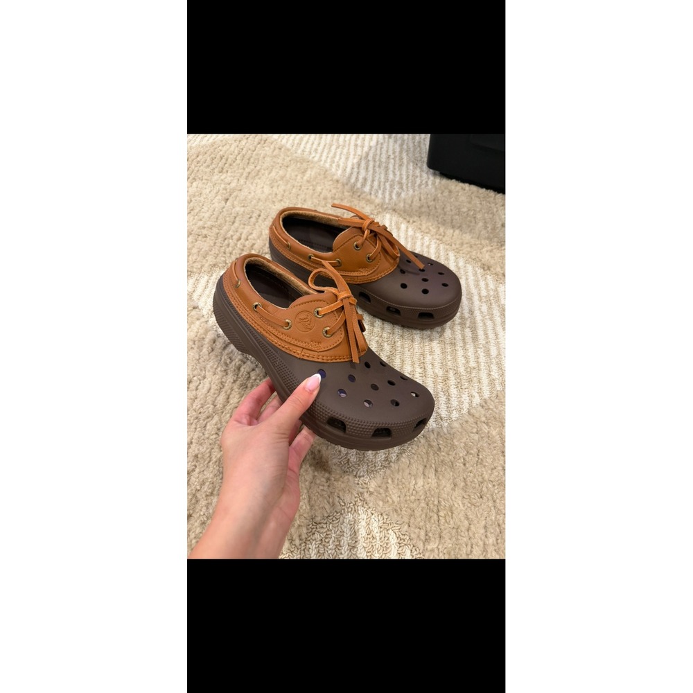 Crocs Beach Line Boat Shoes Mens 9 Brown Tan Nautical Deck Shoes Loafers 14327‎